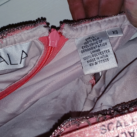 Prom dress - Picture 3 of 5